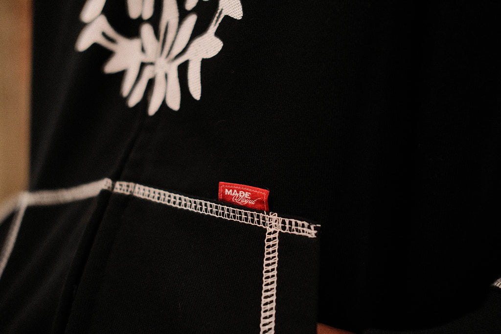 PERDU ET TROUVÉ BLACK HOODIE